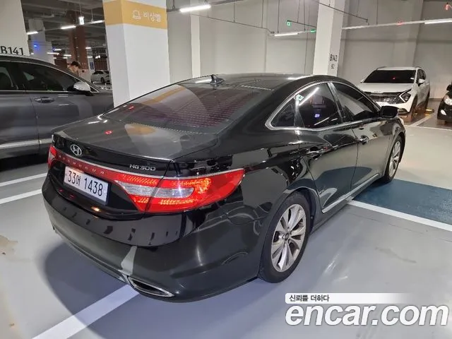 Hyundai Grandeur 2011 thumb 5