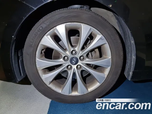 Hyundai Grandeur 2011 thumb 6