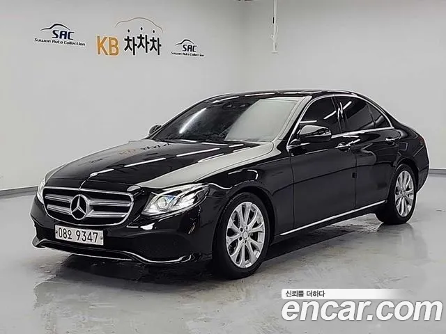 Mercedes-Benz E-Класс 2017 thumb 12