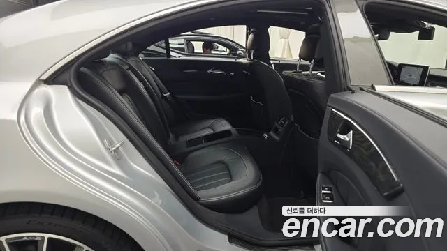 Mercedes-Benz CLS-Class 2015 thumb 12