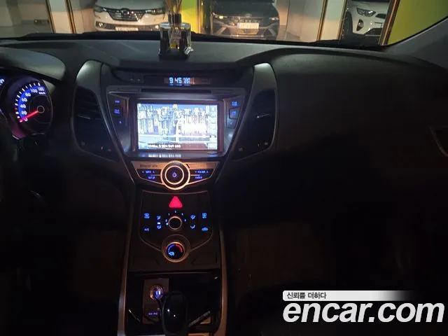 Hyundai Avante 2014 thumb 11