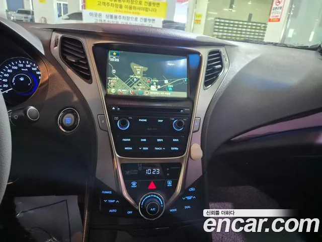 Hyundai Grandeur 2013 thumb 6