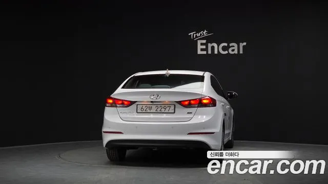 Hyundai Avante 2017 thumb 4