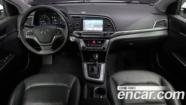 Hyundai Avante 2017 thumb 7
