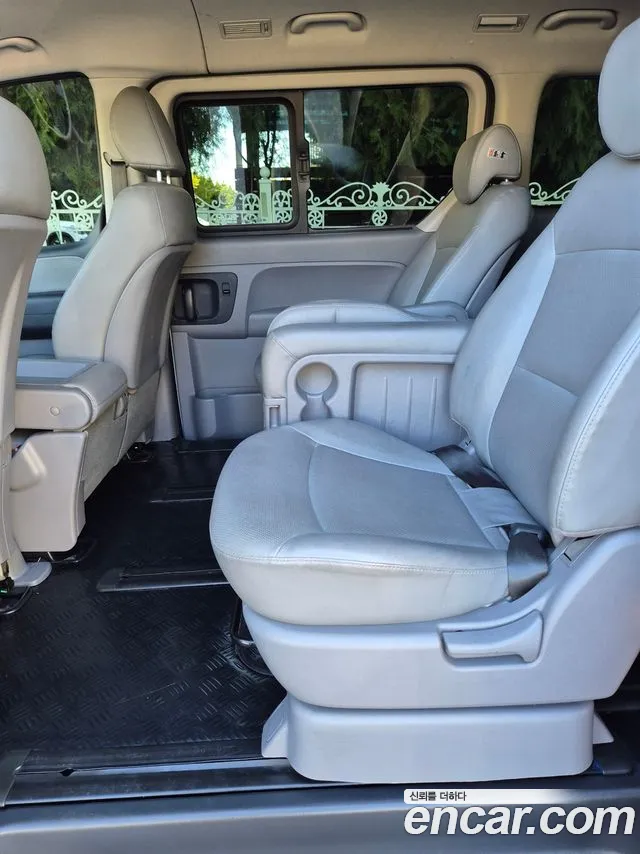 Hyundai Starex 2020 thumb 7