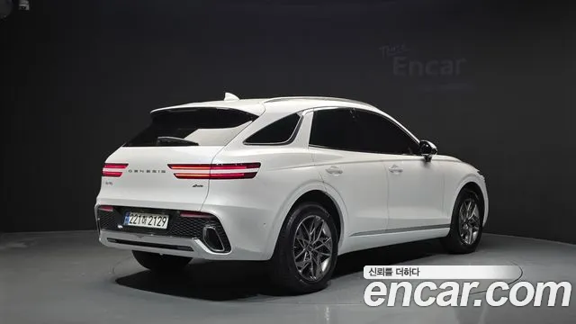 Genesis GV70 2023 thumb 2