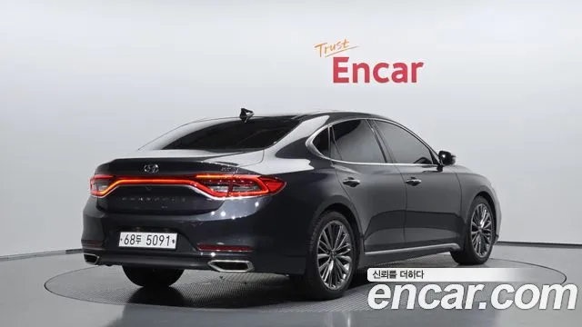 Hyundai Grandeur 2017 thumb 2