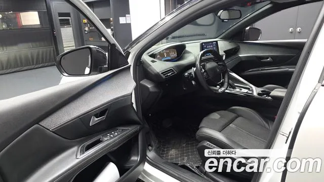 Peugeot 3008 2020 thumb 10