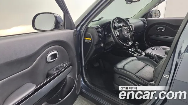 Kia Soul 2015 thumb 10
