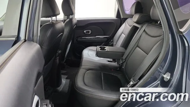 Kia Soul 2015 thumb 12