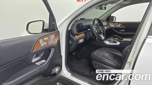 Mercedes-Benz GLE 2019 thumb 10