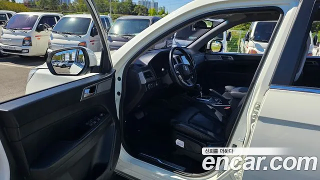 KG_Mobility_Ssangyong Rexton 2018 thumb 10