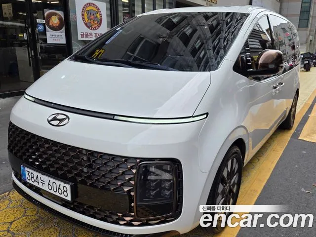 Hyundai Staria 2021 thumb 12