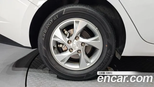 Hyundai Avante 2021 thumb 5