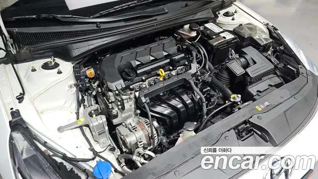 Hyundai Avante 2021 thumb 6