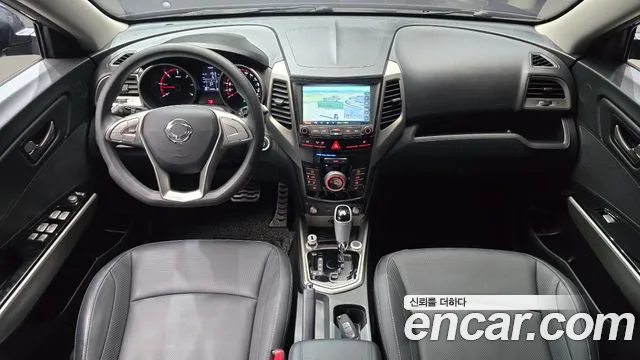 KG_Mobility_Ssangyong TIBOLI 2017 thumb 7