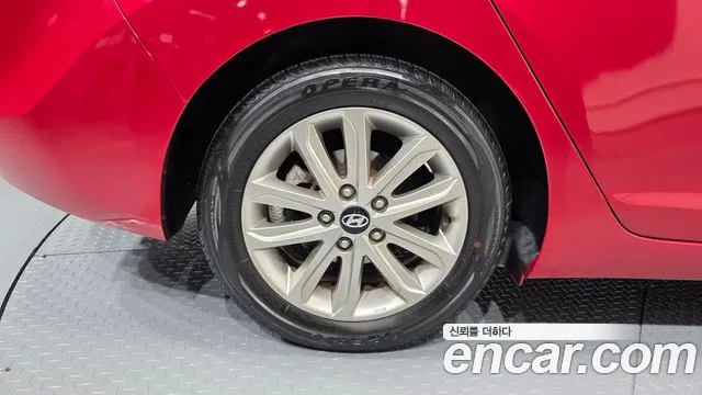 Hyundai Avante 2014 thumb 5