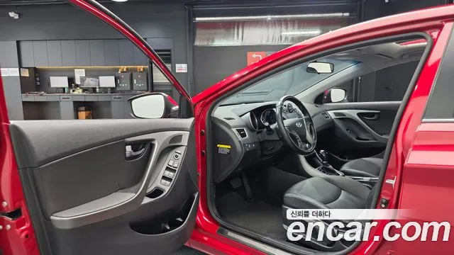 Hyundai Avante 2014 thumb 10