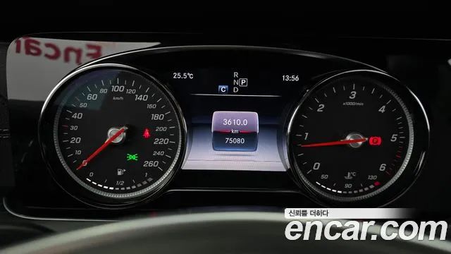 Mercedes-Benz E-Класс 2018 thumb 7