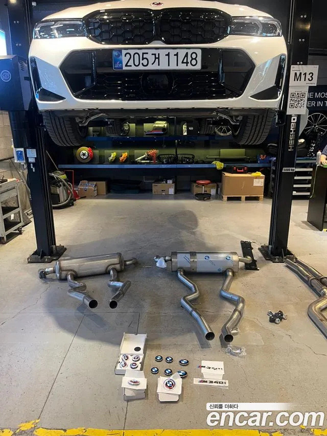 BMW 3-Series 2025 thumb 7