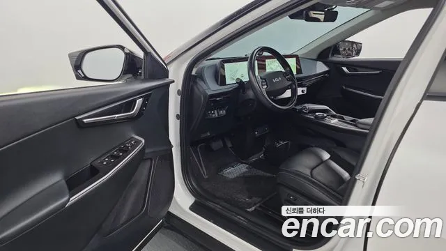 Kia EV6 2021 thumb 10