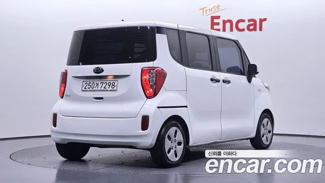 Kia Ray 2017 thumb 2