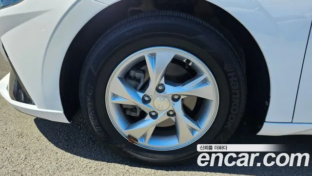 Hyundai Avante 2021 thumb 5