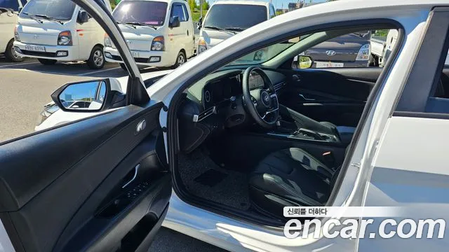 Hyundai Avante 2021 thumb 10