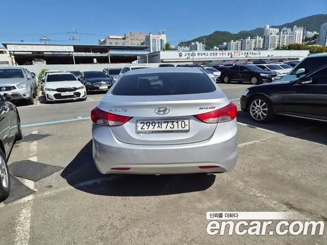 Hyundai Avante 2011 thumb 2