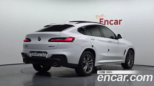 BMW X4 2020 thumb 2