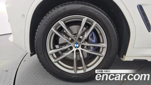 BMW X4 2020 thumb 5