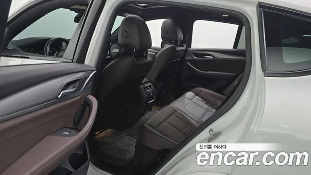 BMW X4 2020 thumb 12