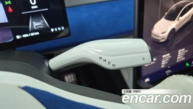 Tesla Model Y 2022 thumb 9