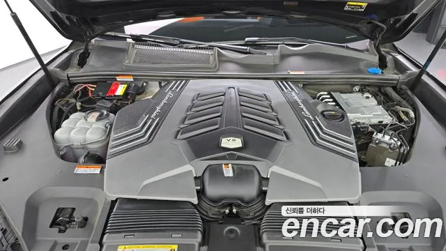 Lamborghini Urus 2022 thumb 6