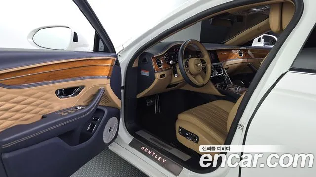 Bentley Flying Spur 2023 thumb 10