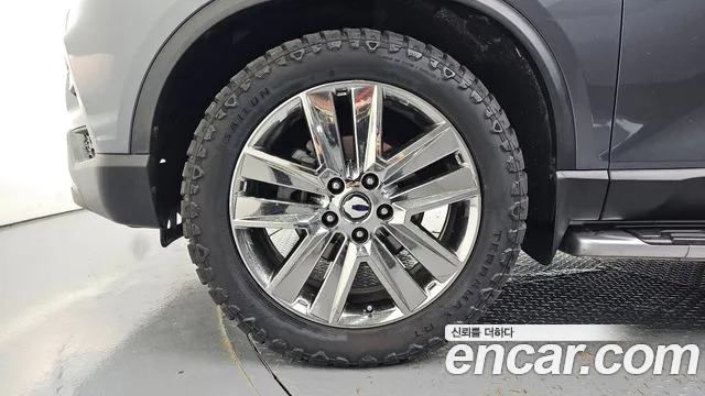 KG_Mobility_Ssangyong Rexton 2020 thumb 5