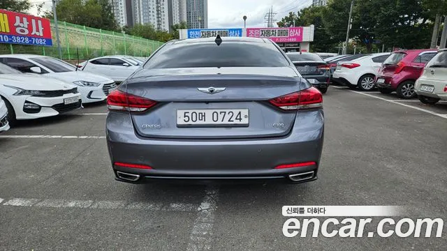 Hyundai Genesis 2016 thumb 2