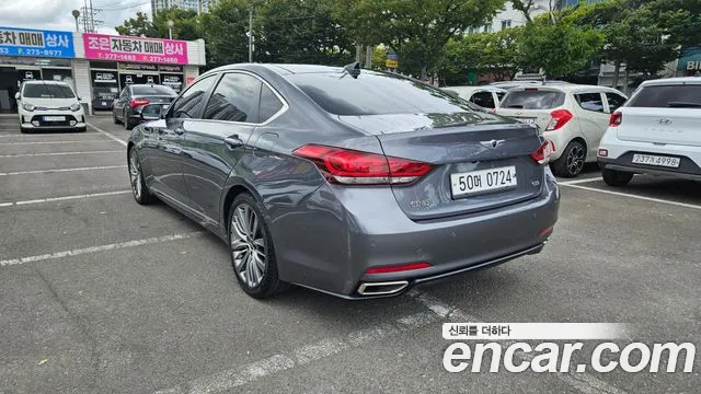 Hyundai Genesis 2016 thumb 7