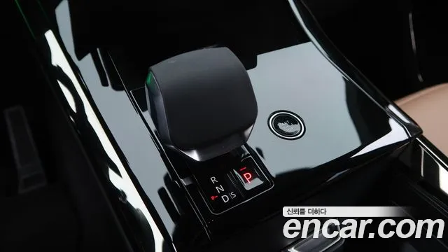 Land Rover Range Rover Sport 2025 thumb 9