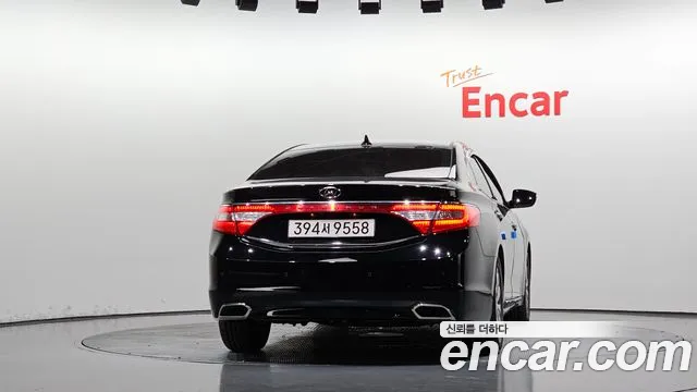 Hyundai Grandeur 2014 thumb 4
