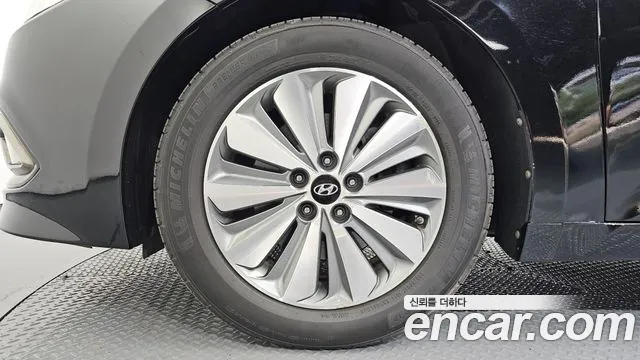 Hyundai Grandeur 2014 thumb 5
