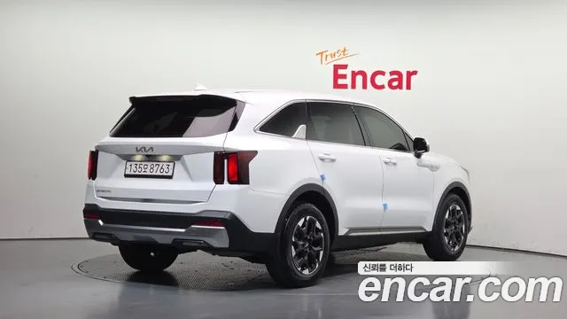 Kia Sorento 2023 thumb 2