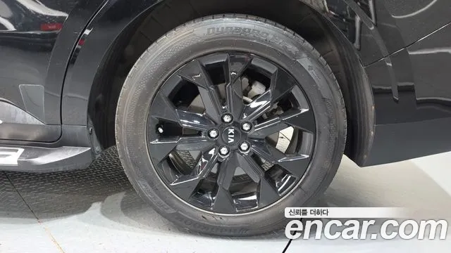 Kia Carnival 2020 thumb 5