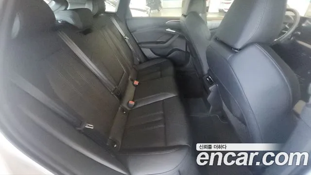 Audi A6 e-Tron 2025 thumb 10