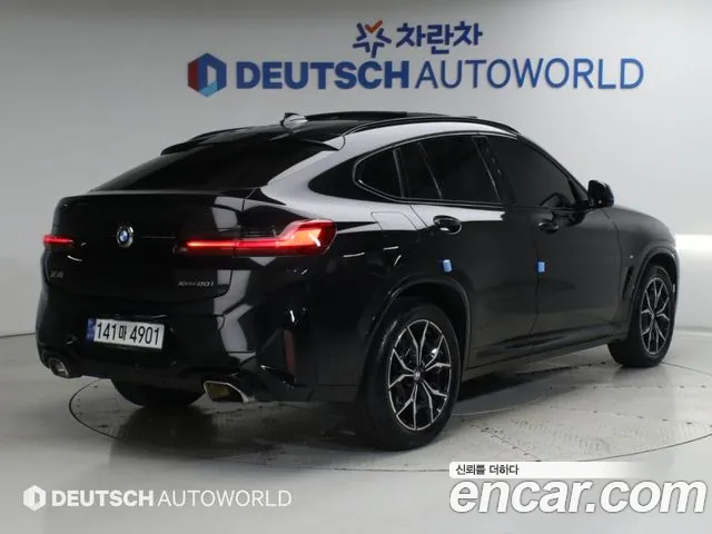 BMW X4 2022 thumb 2