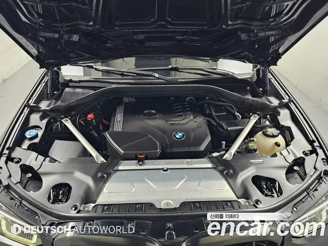 BMW X4 2022 thumb 6