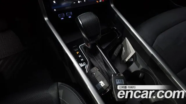 KG_Mobility_Ssangyong Torres 2023 thumb 8