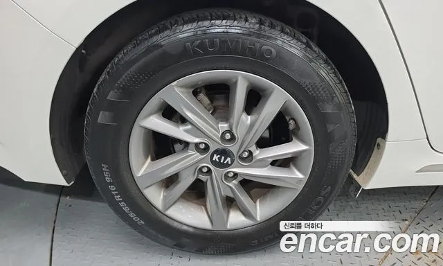 Kia K5 2019 thumb 4