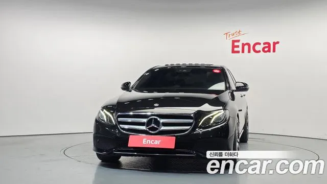 Mercedes-Benz E-Класс 2018 thumb 3