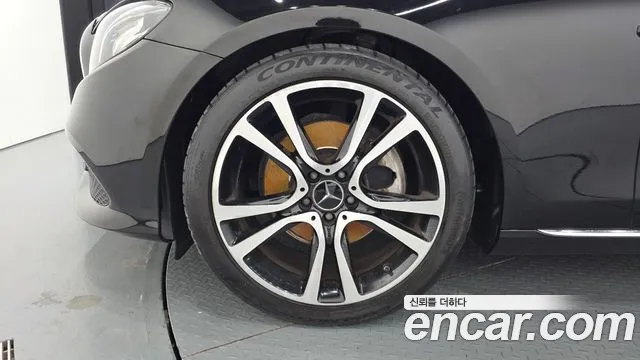 Mercedes-Benz E-Класс 2018 thumb 5